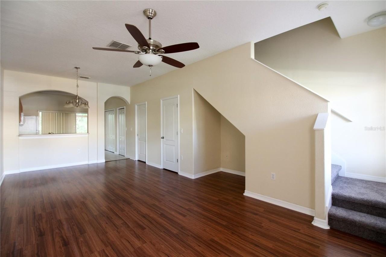 4155 Winding Vine Dr - Photo 5 of 18