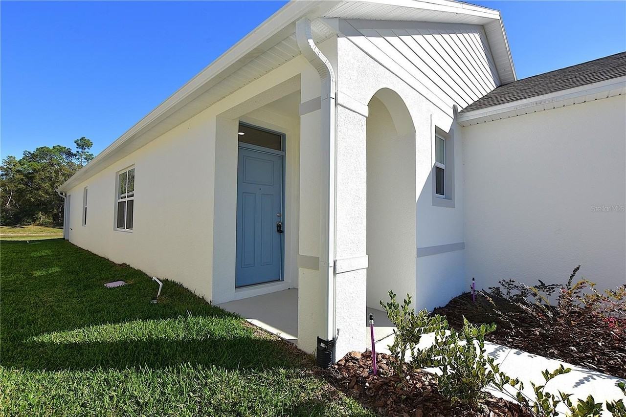 8383 Madrid St - Photo 3 of 43