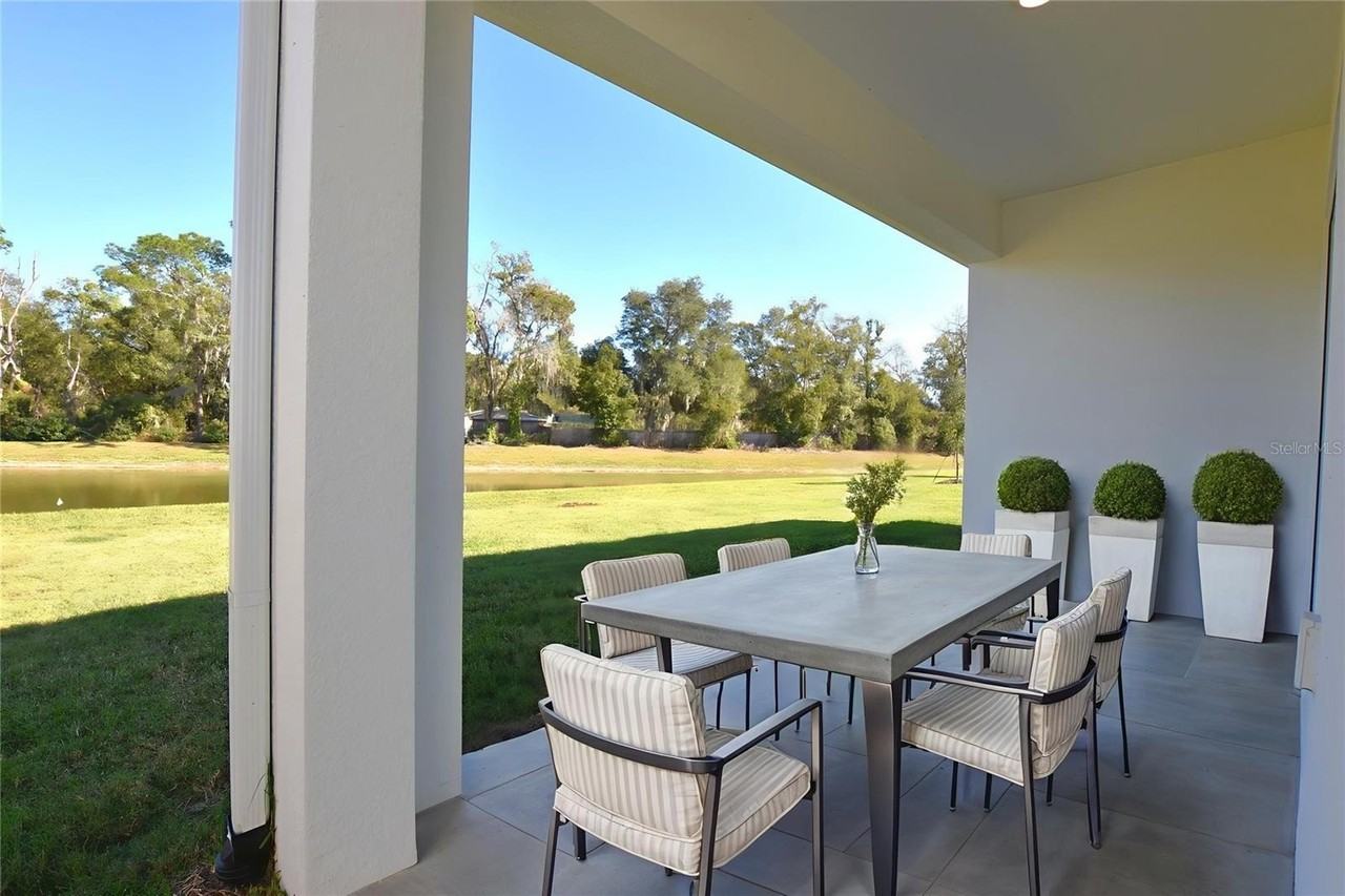 8383 Madrid St - Photo 5 of 43