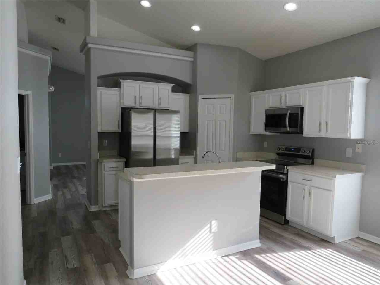 16625 Palm Spring Dr - Photo 6 of 41