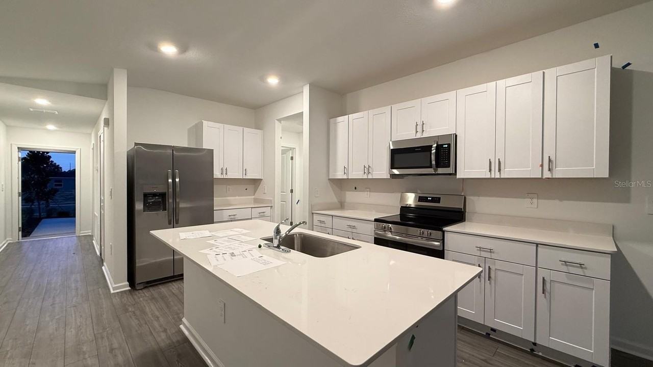 8195 Sw 45th Ct - Photo 6 of 24