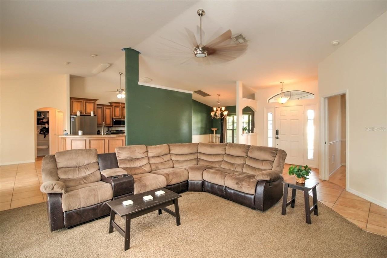 4938 Sw 99th Pl - Photo 6 of 30