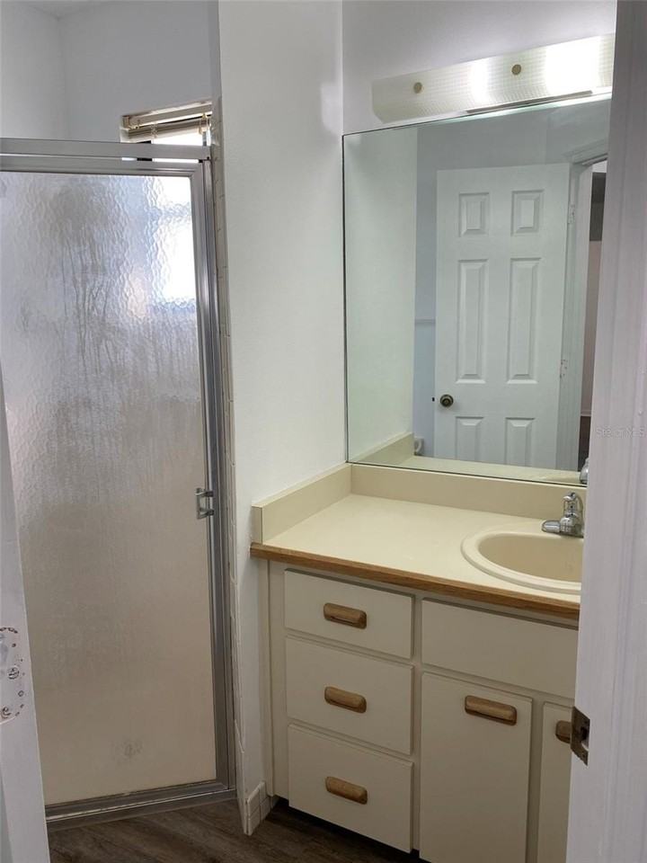 3381 Nw 44th Ct - Photo 7 of 16