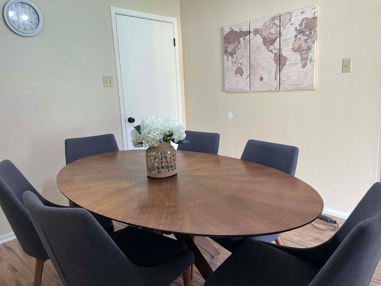 9410 Mapes St #1 - Photo 7 of 11