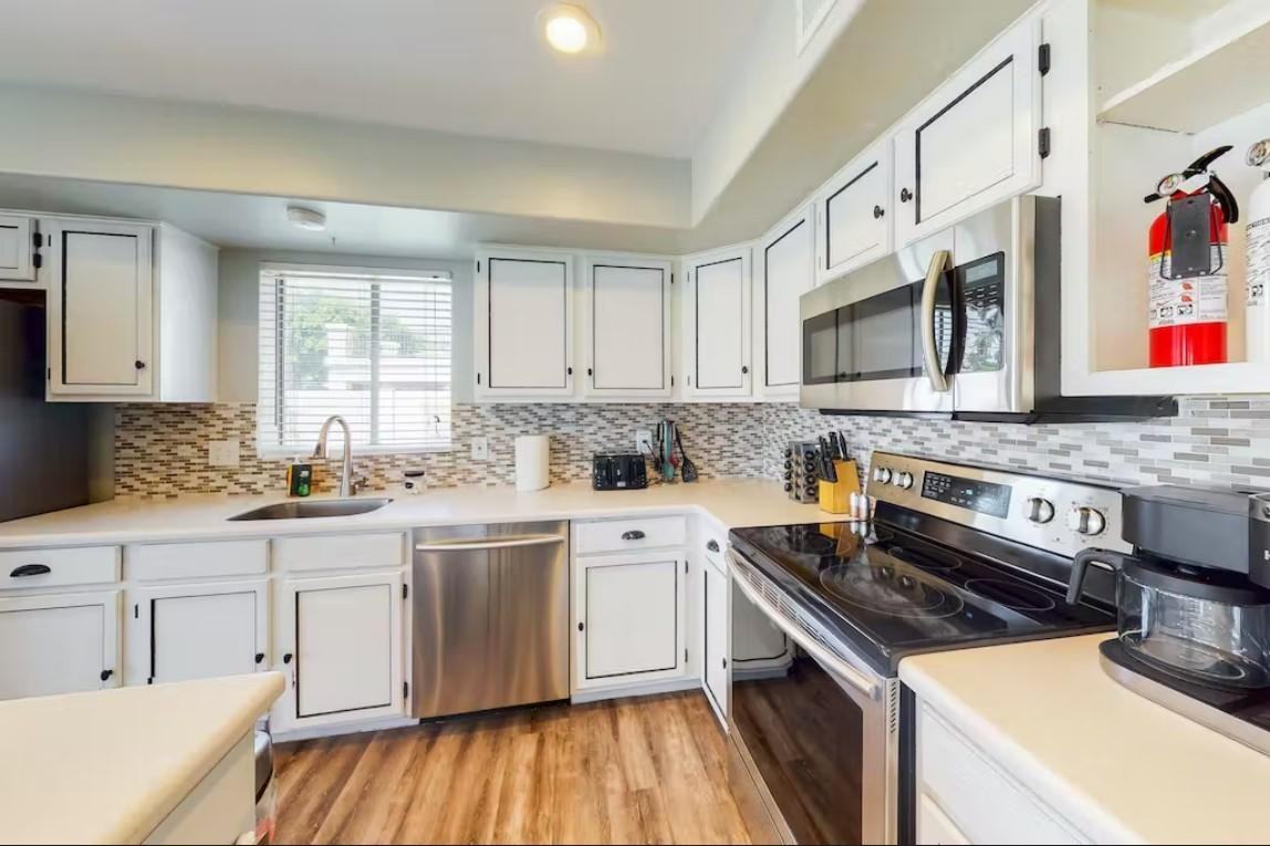 N 89th Ave - Photo 6 of 22