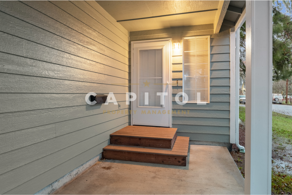 1402 5th Ave Sw - Photo 2 of 22