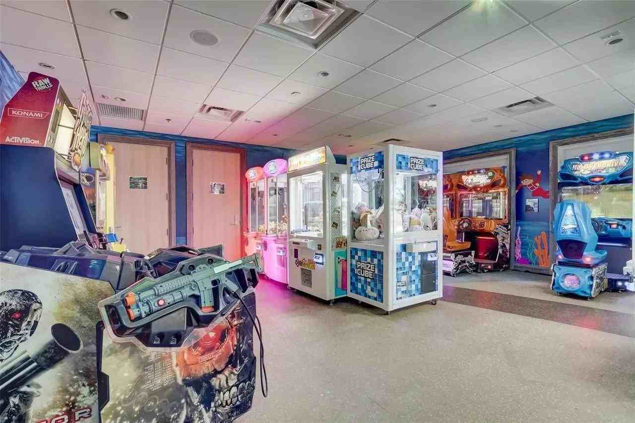 Pendant Ct - Photo 4 of 12