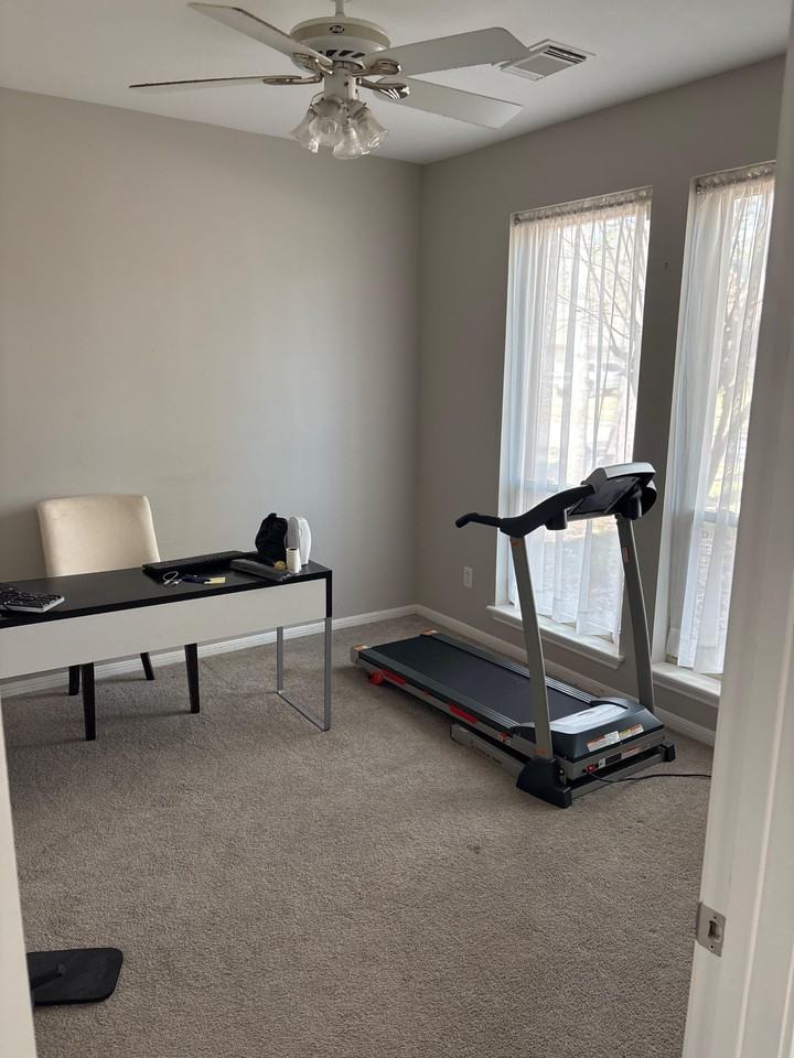 Calmar Dr - Photo 7 of 11