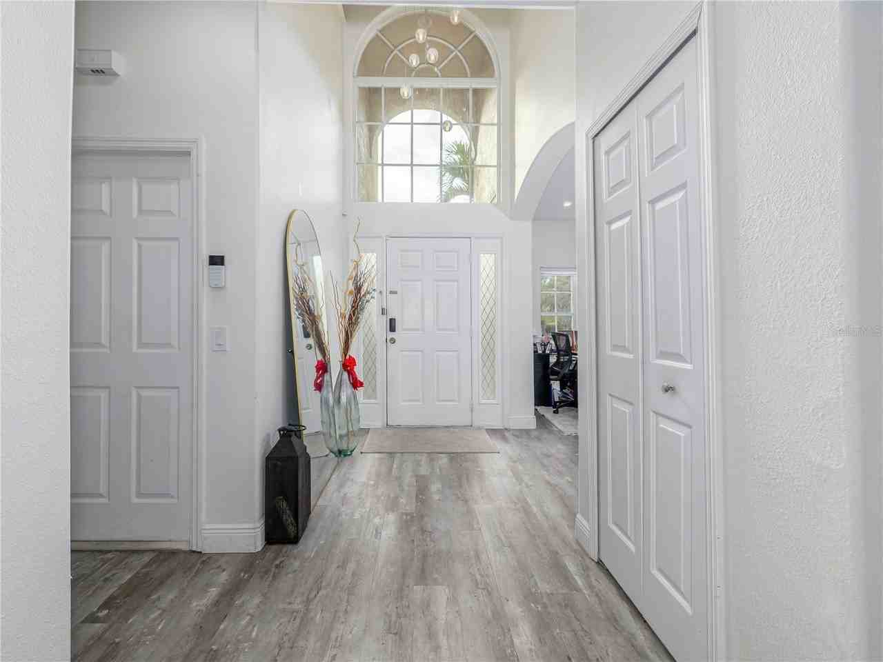 4015 Duke Firth St - Photo 3 of 50