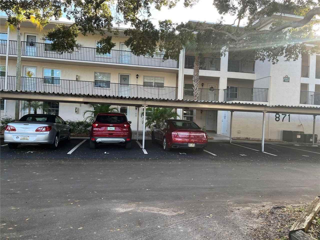 871 New York Ave #104 - Photo 6 of 34