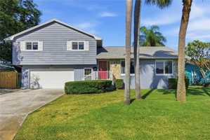 featured image of 377 22nd Ave Se