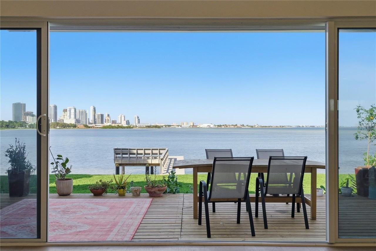 377 22nd Ave Se - Photo 4 of 40