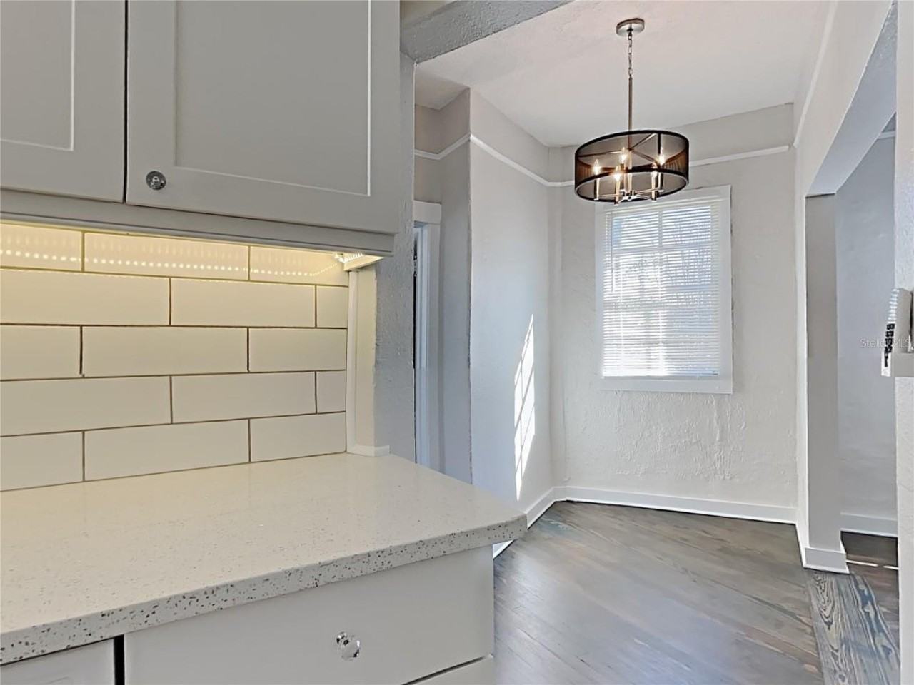 2305 W Texas Ave #1 - Photo 6 of 50