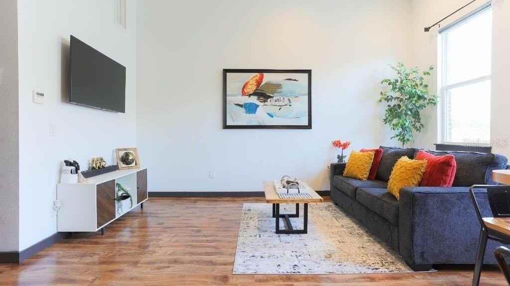 2004 N Howard Ave #205 - Photo 6 of 16