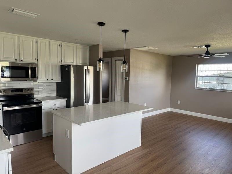 4243 Tahiti Dr - Photo 5 of 17