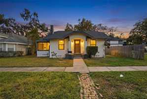 featured image of 1326 13th Ave S