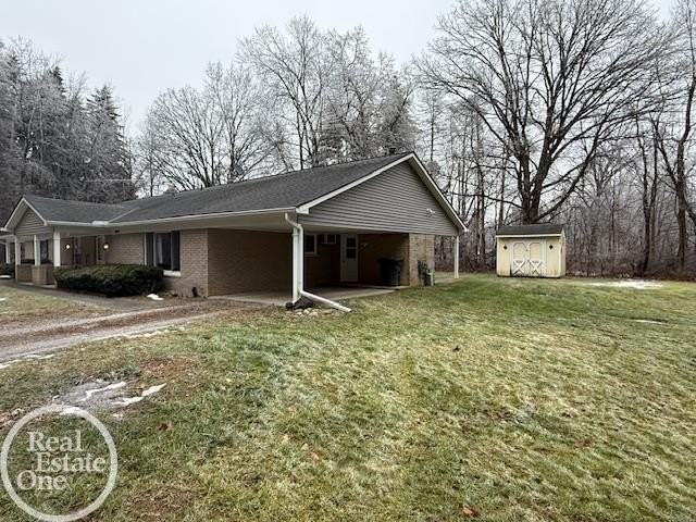 19201 29 Mile Rd - Photo 3 of 20