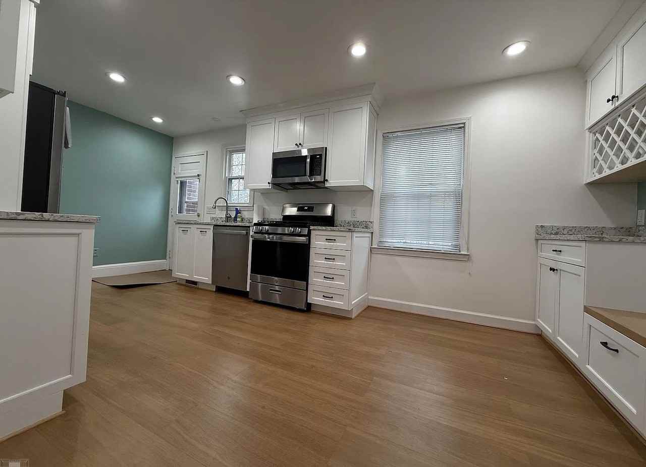 827 Neff Rd - Photo 5 of 23