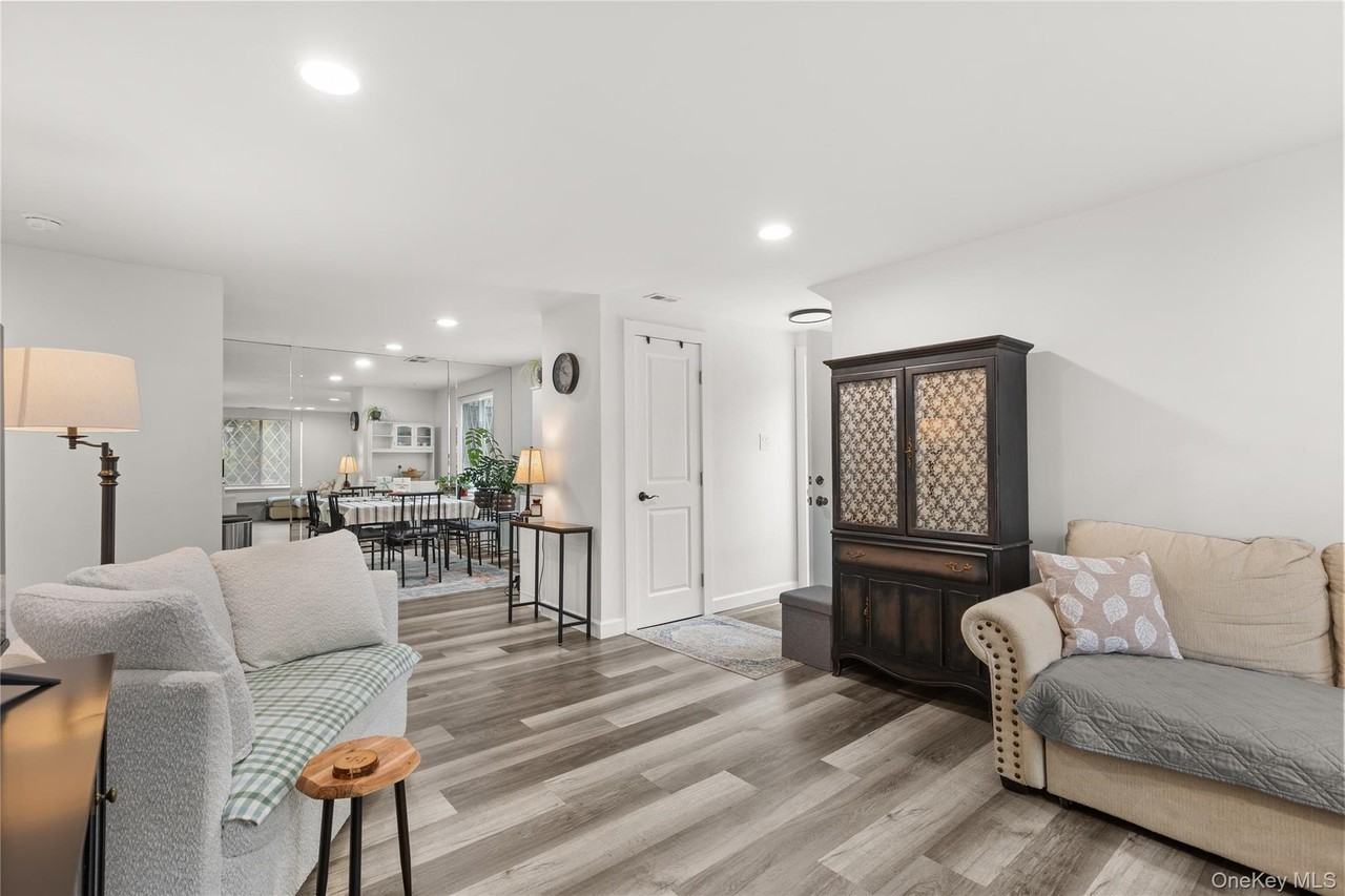 87 Birchwood Rd - Photo 5 of 21