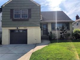 featured image of 563 Albemarle Pl