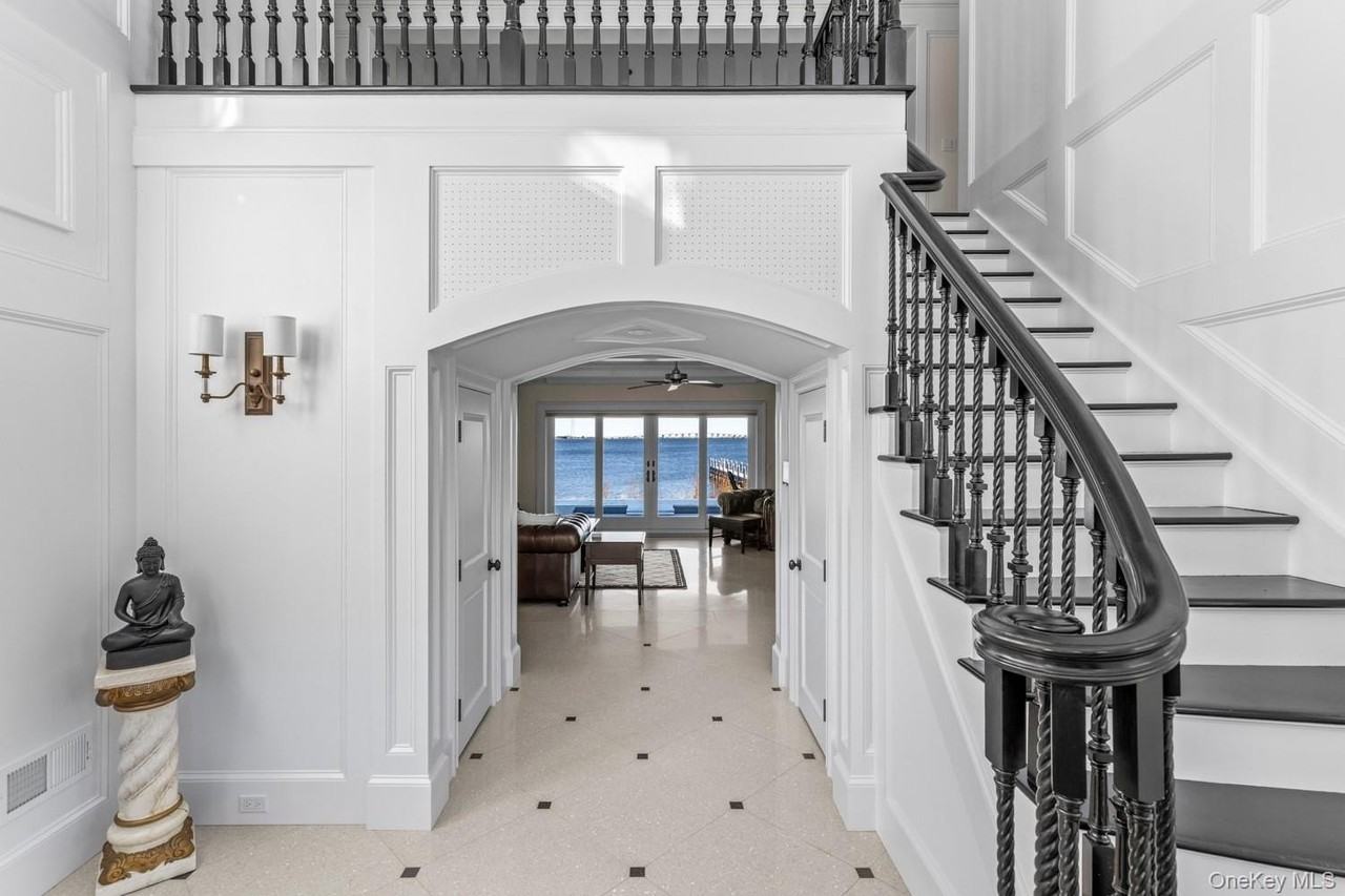 17 Ludlow Ln - Photo 5 of 50