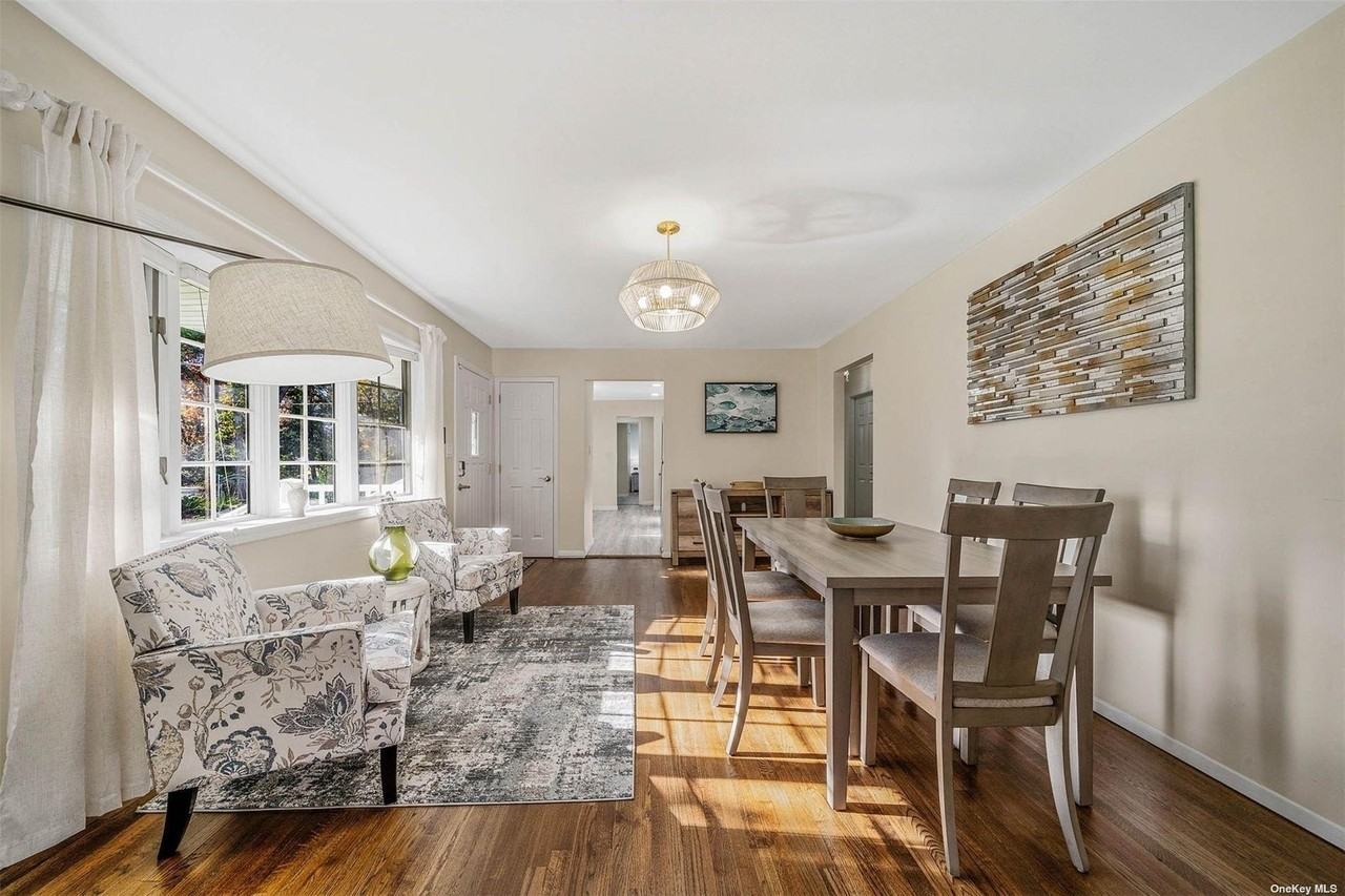 6 Rolling Hill Rd - Photo 3 of 28