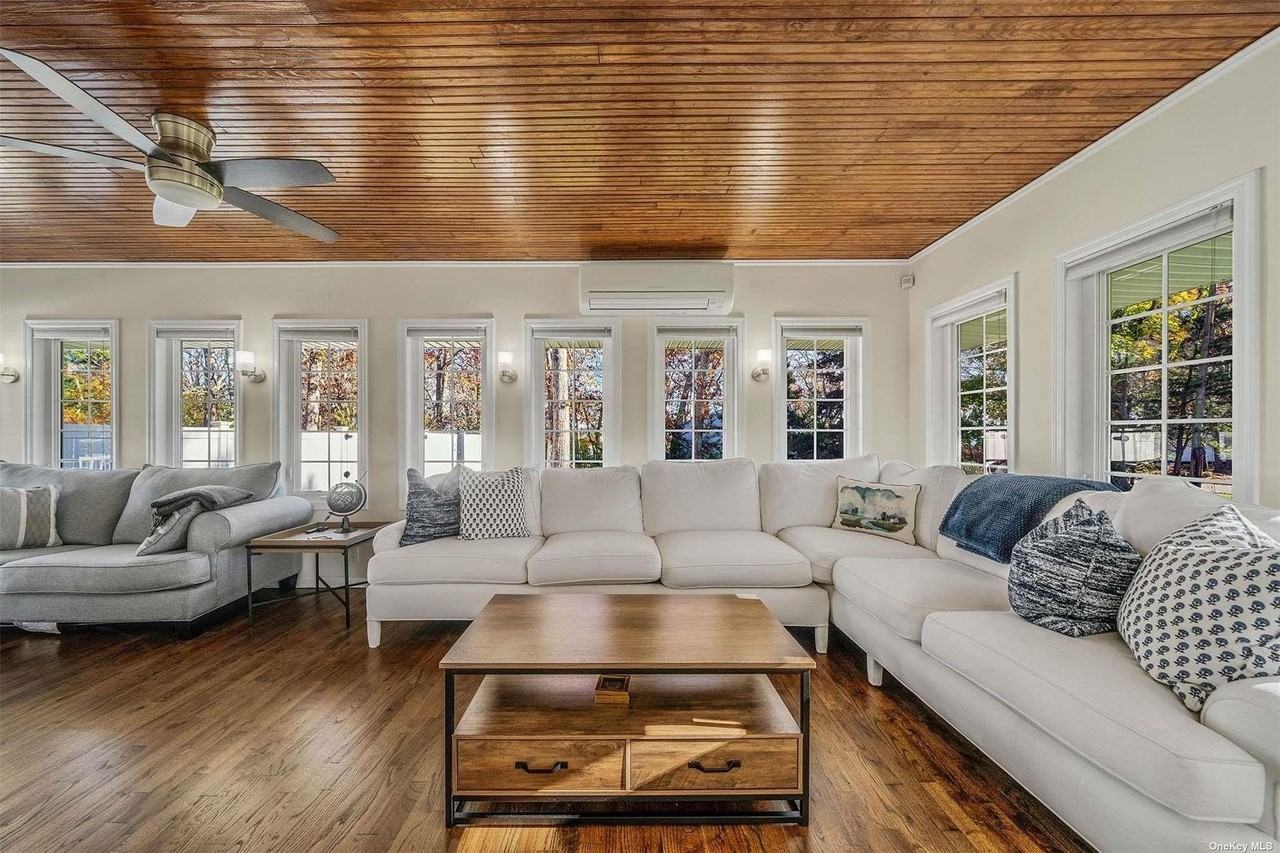 6 Rolling Hill Rd - Photo 5 of 28