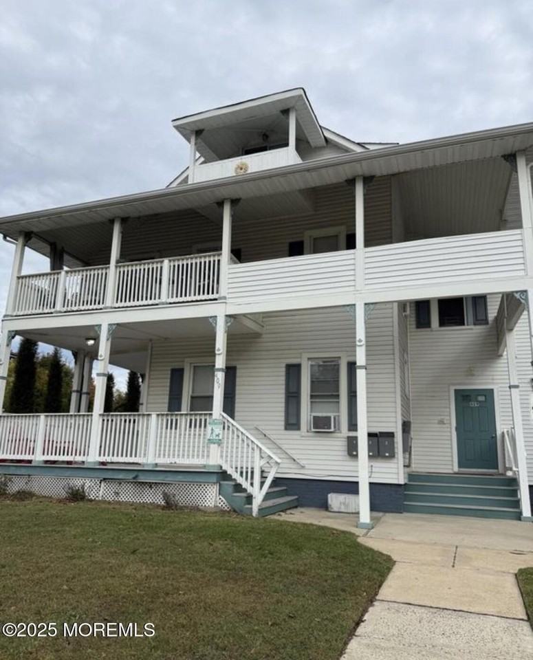 409 6th Ave Apt 2b #2B - Photo 6 of 6