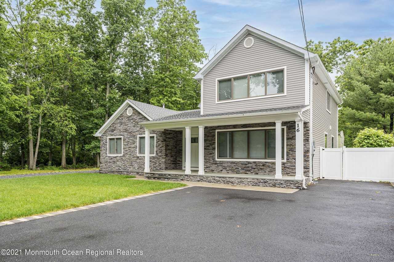 16 Cypress Ave - Photo 2 of 36