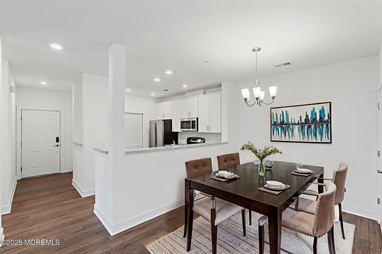 827 Stiller Ln Unit 827 #827 - Photo 3 of 34