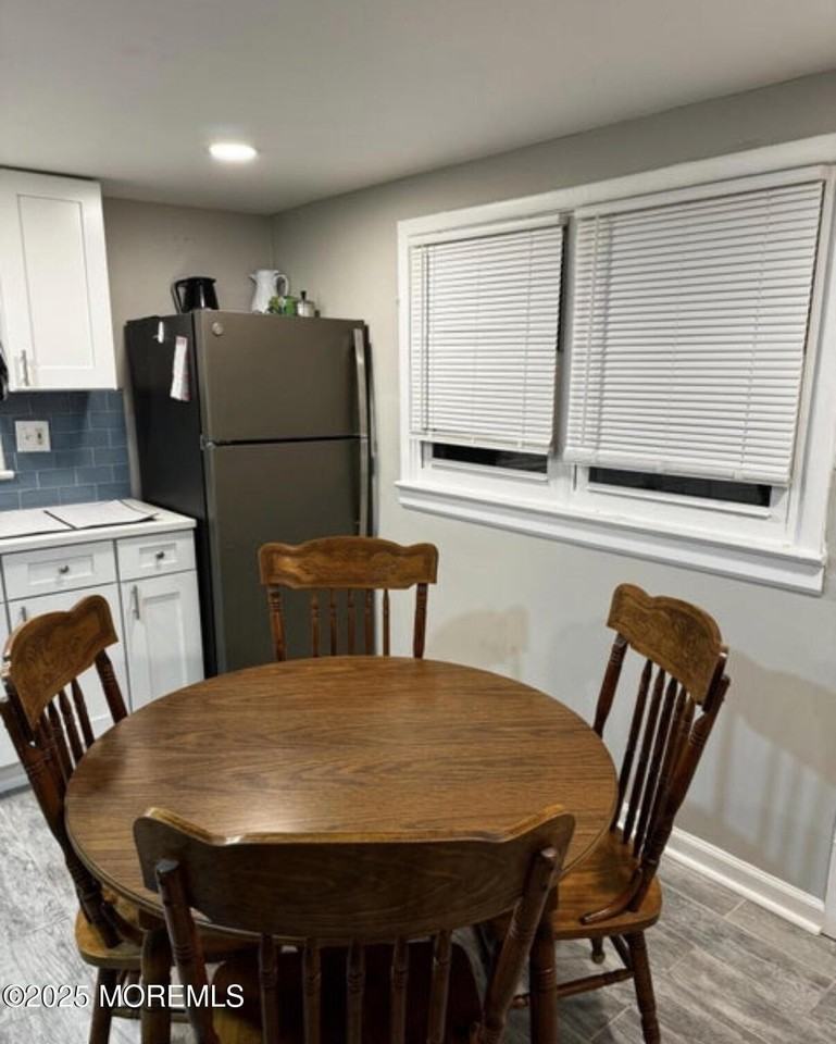 37 Lafayette Ave - Photo 4 of 10