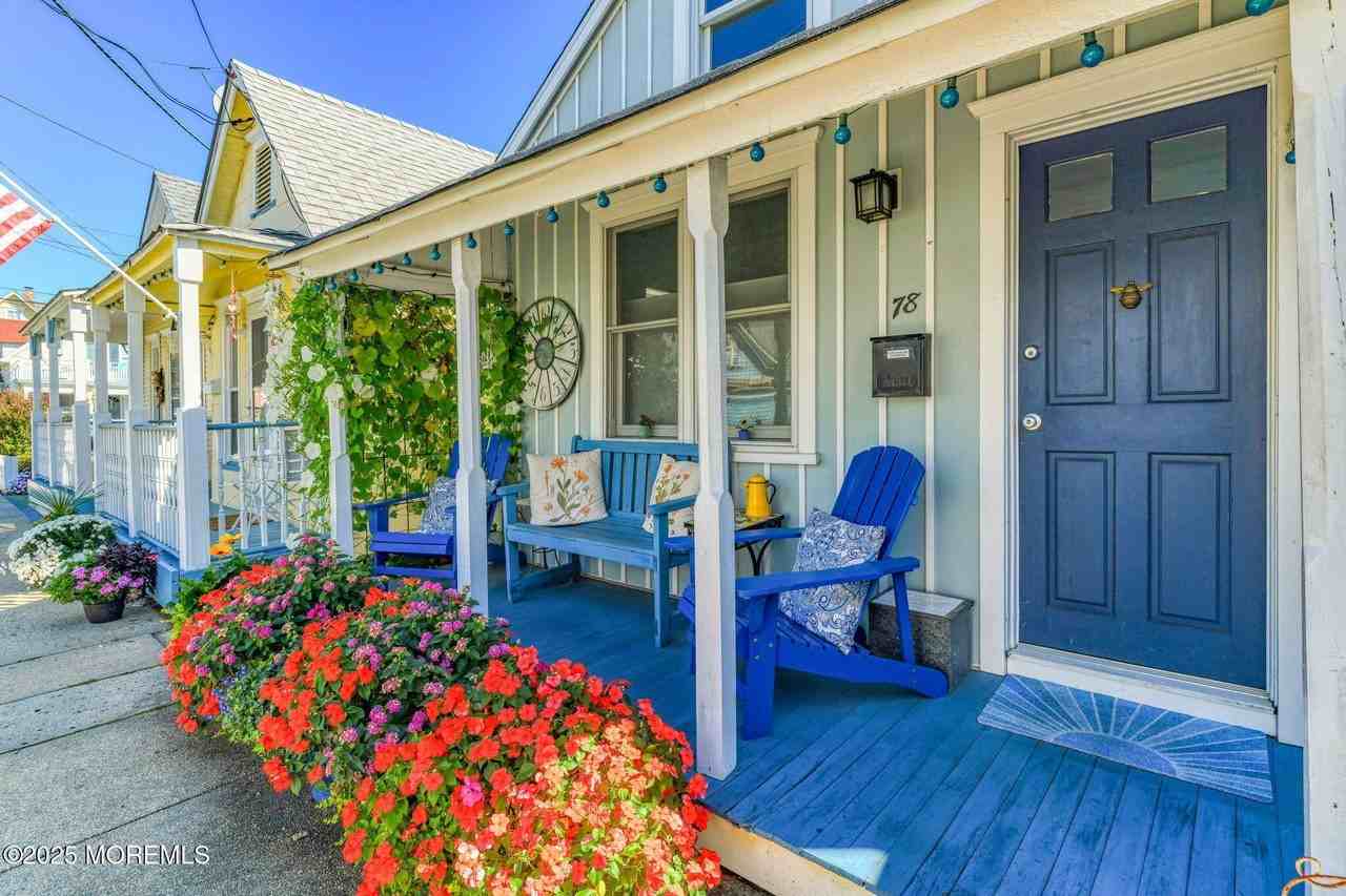 77 Abbott Ave Unit Rear #REAR - Photo 4 of 14