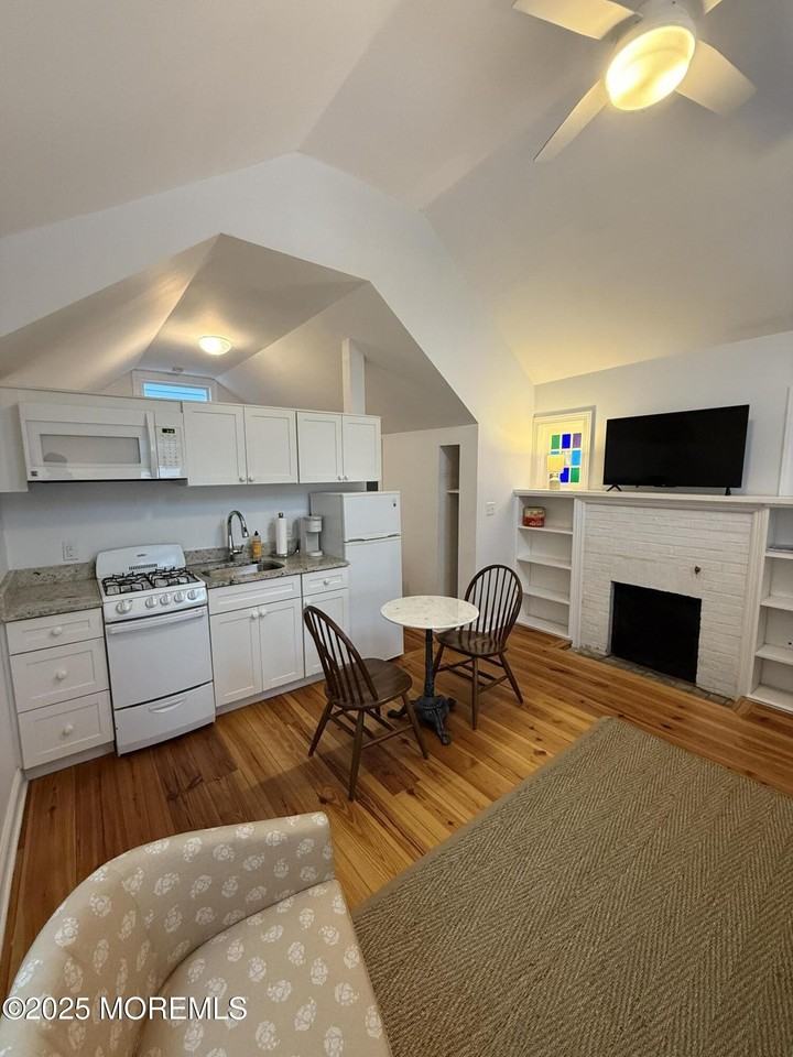 77 Abbott Ave Unit Rear #REAR - Photo 6 of 14