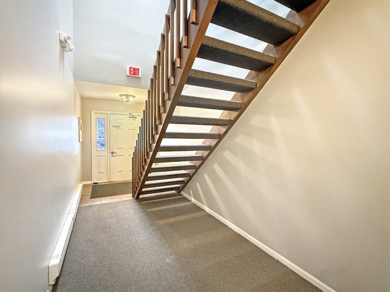 1206 Ballantrae Pl Apt B #B - Photo 2 of 14