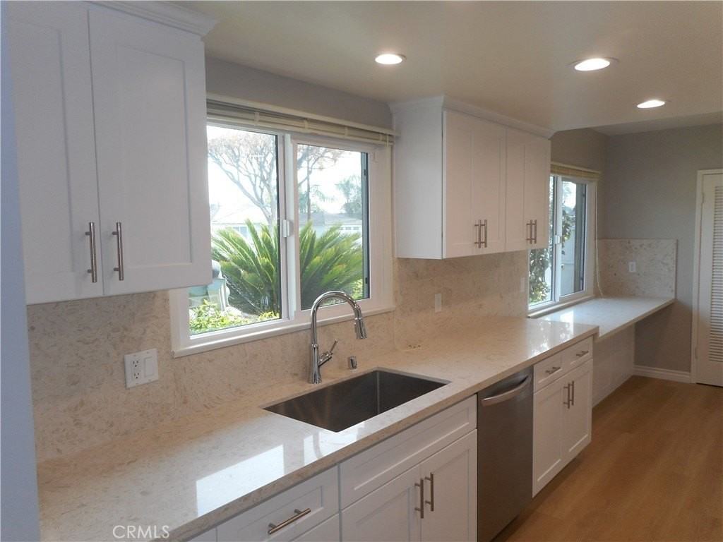 1707 Leafwood Dr - Photo 6 of 50