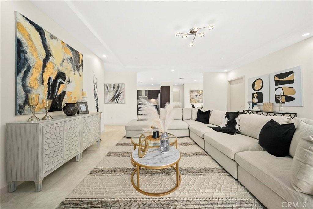 1222 Temple City Blvd - Photo 4 of 14