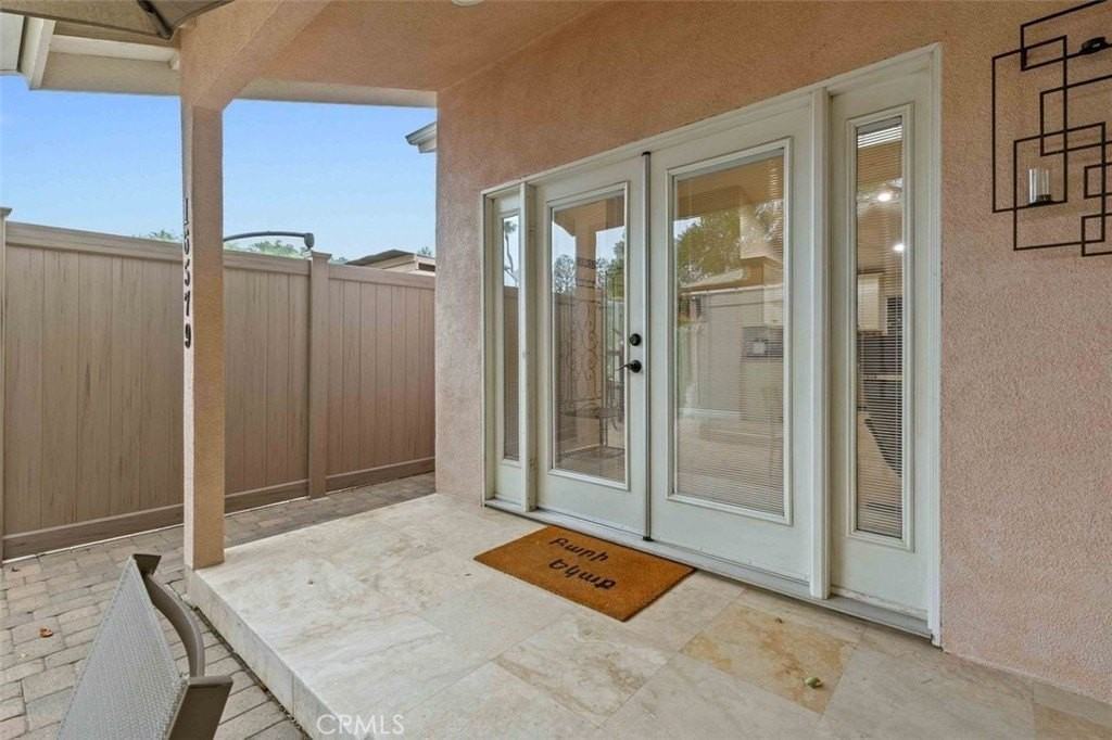 16577 Knollwood 16579 - Photo 2 of 28