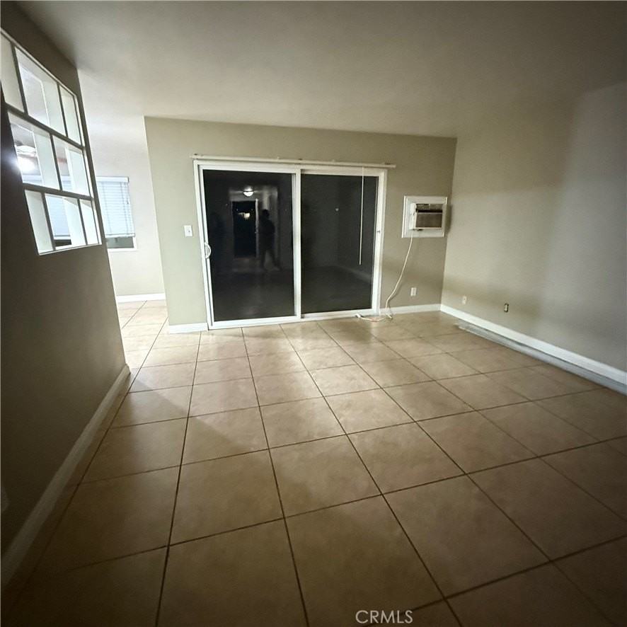 343 Vernon Dr #A - Photo 4 of 5