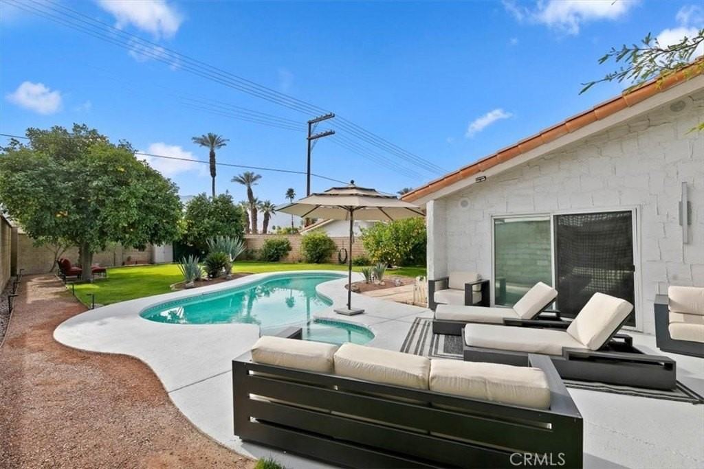 78481 Calle Felipe - Photo 2 of 40