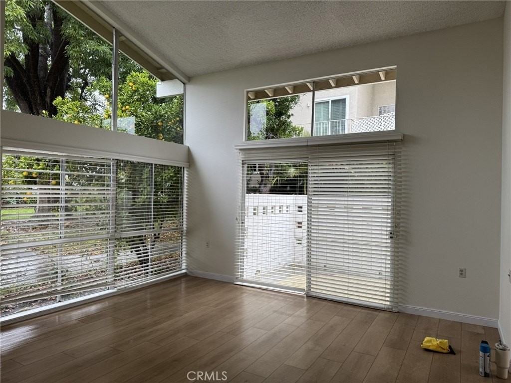 403 Avenida Castilla #D - Photo 3 of 9