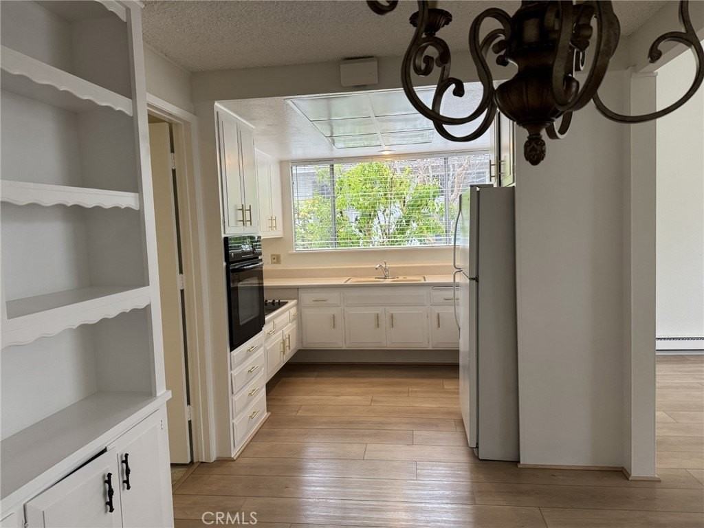 403 Avenida Castilla #D - Photo 7 of 9