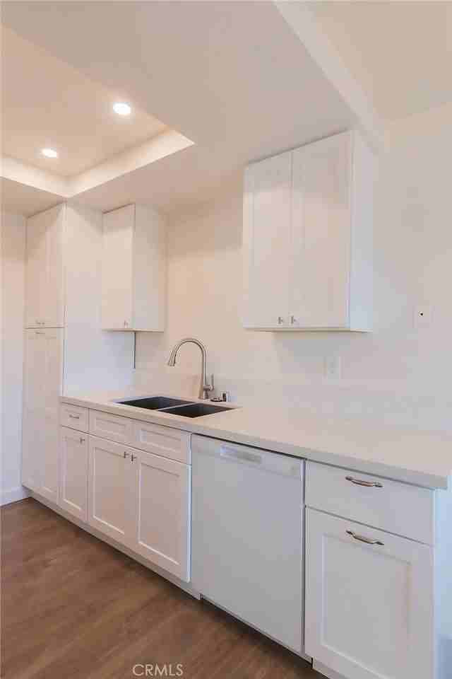 819 S Meyler St - Photo 3 of 21