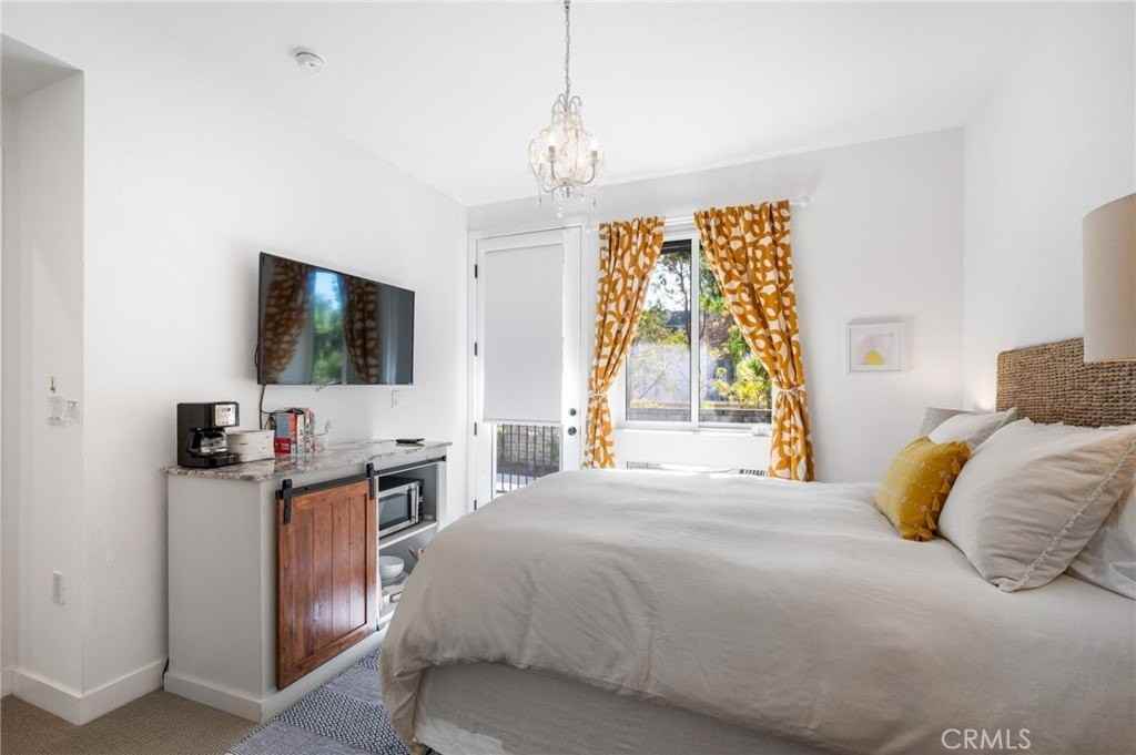 293 Dockside Ln - Photo 4 of 33