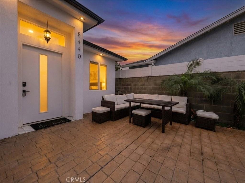 8440 Costello Ave - Photo 2 of 22