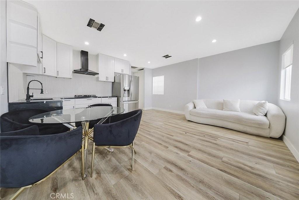 8440 Costello Ave - Photo 7 of 22