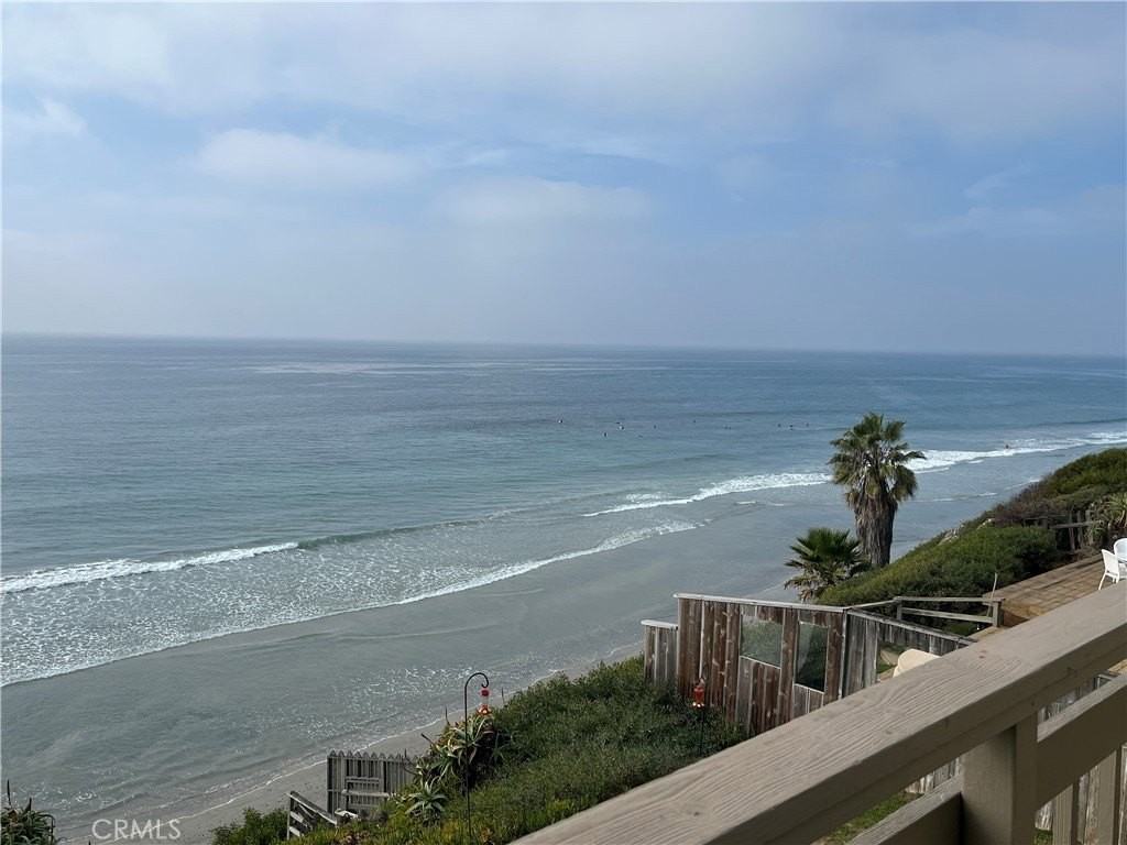 1532 Neptune Ave - Photo 2 of 36