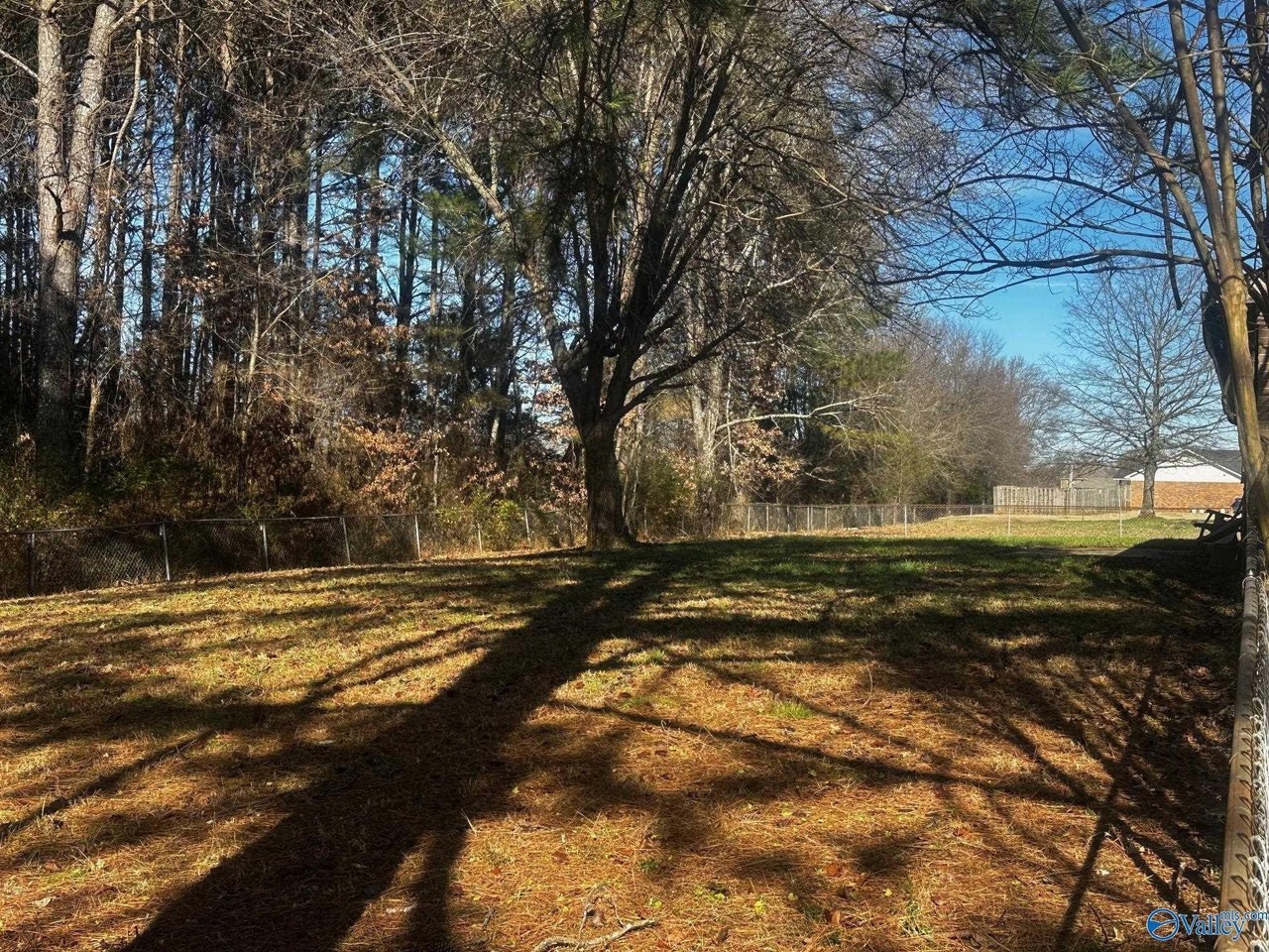 300 N Oxford Cir - Photo 2 of 6