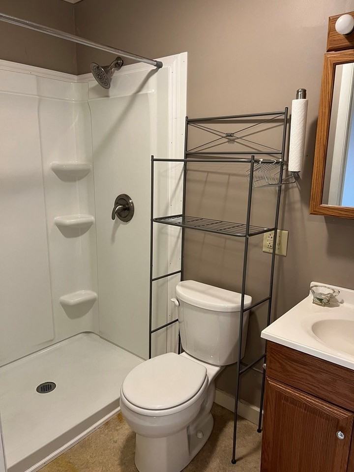 222 Main St - Photo 6 of 7