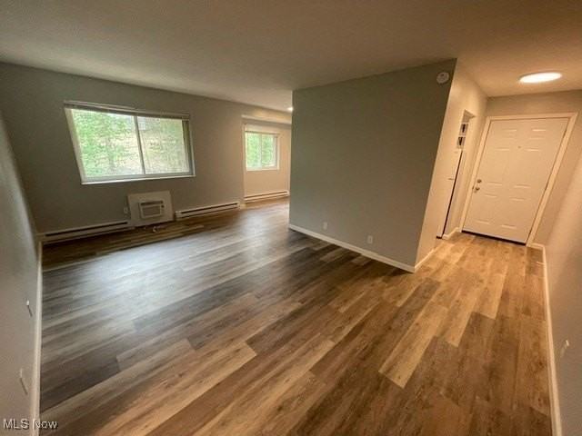 1935 Brookside Dr Apt 307 #307 - Photo 4 of 8