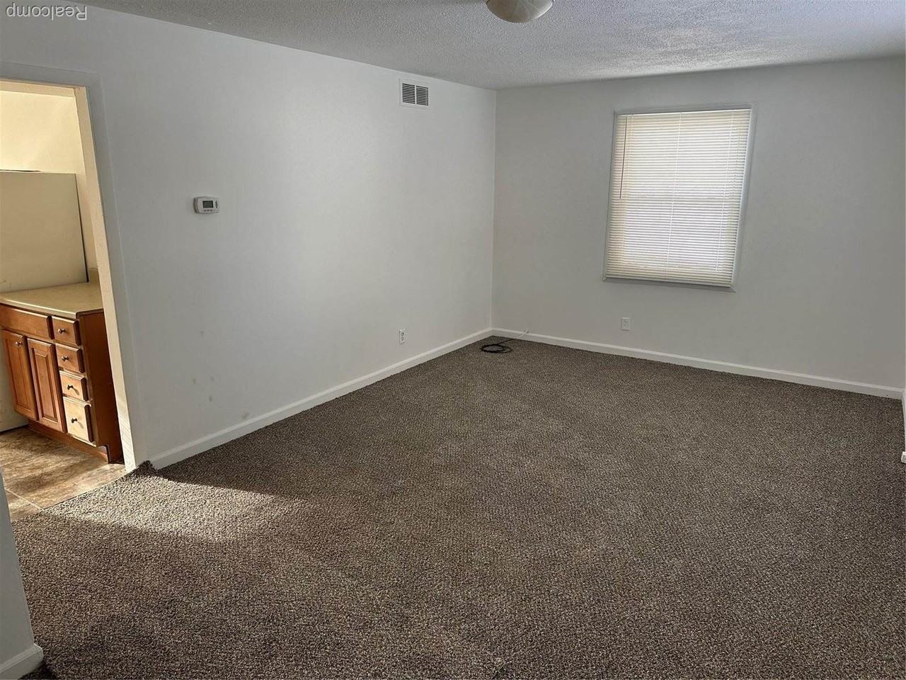 4008 Durand Ct - Photo 3 of 14